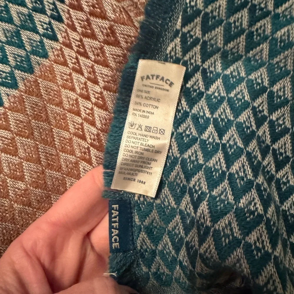 FatFace Scarf new without tags